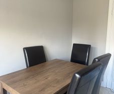 kitchen table and chairs