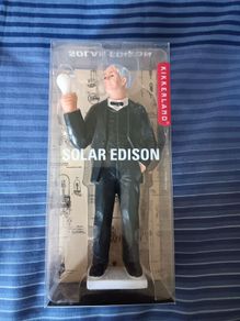 Solar Edison - Thomas Edison Solar Powered Figure With Light Up Bulb.