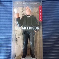 Solar Edison - Thomas Edison Solar Powered Figure With Light Up Bulb.