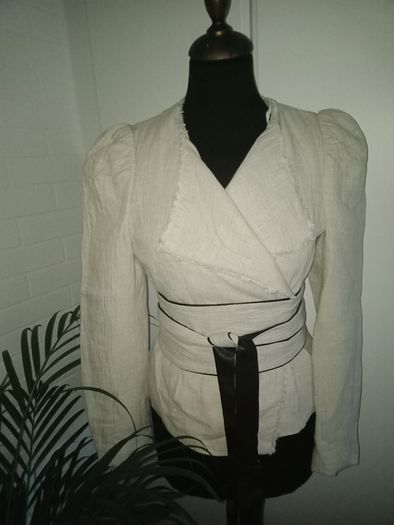 Zara  linen jacket with wide belt size L 10 -12