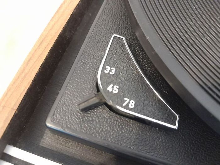 TELLUX TLP4/BSR portable record player. 3 Speed Turntable, 33, 45, 78 RPM. Vintage 1970's. Antique. Vinyl. 70's. Turntable.