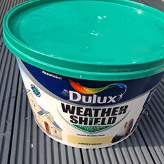 x2 Bundle - Dulux Weather Shield Smooth Masonry Paint - Summer Breeze - Size - 6+L Of A 10L & Now Added - Ronseal Ultimate Protection Decking Stain - Charcoal - 500g
