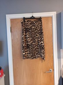 Shein Animal  Print  Wrap Skirt.  S.M-12.
