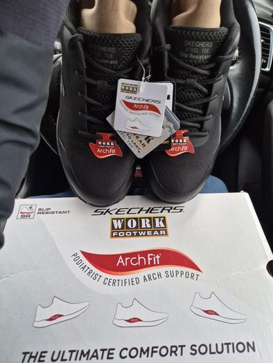 Skechers Work Arch Fit Steel Toe shoes - Brand new