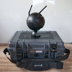 Insta 360 Pro 2 + accessories