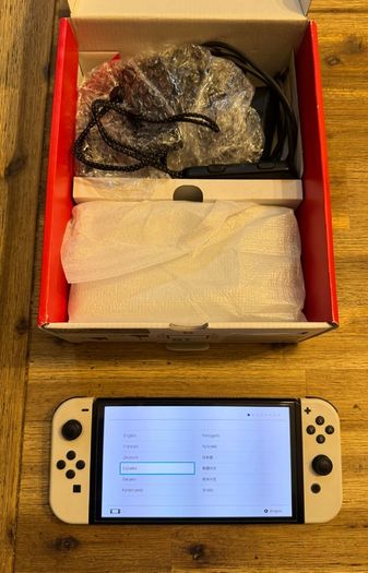 Nintendo Switch