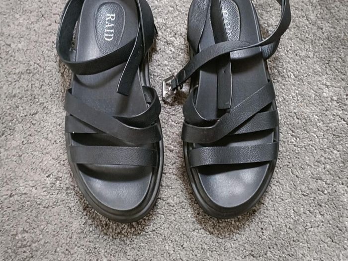 RAID Sandals