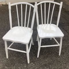 Pair of Traditional kitchen chairs