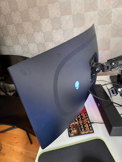 Alienware AW3425DW 34 QD-OLED Gaming Monitor / 240Hz / Immaculate Condition