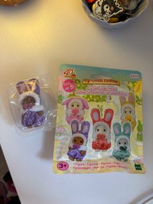 Sylvanian Families purple costume bunny