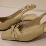 CEFALU Ladies Bow Cream Leather Kitten Heels New In Box Size EU36 UK3 CAN POST Image 2