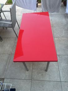 desk