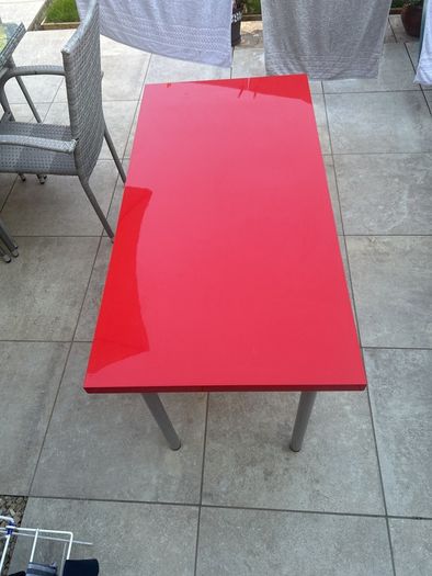 desk
