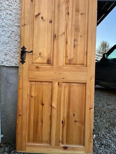 Solid pine 4-panel door