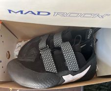 Mad Rock climbing shoes size 9 (EU43)