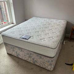 Respa king size mattress + base