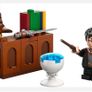 LEGO 30724 Dumbledore's Office with Harry Potter Image 2