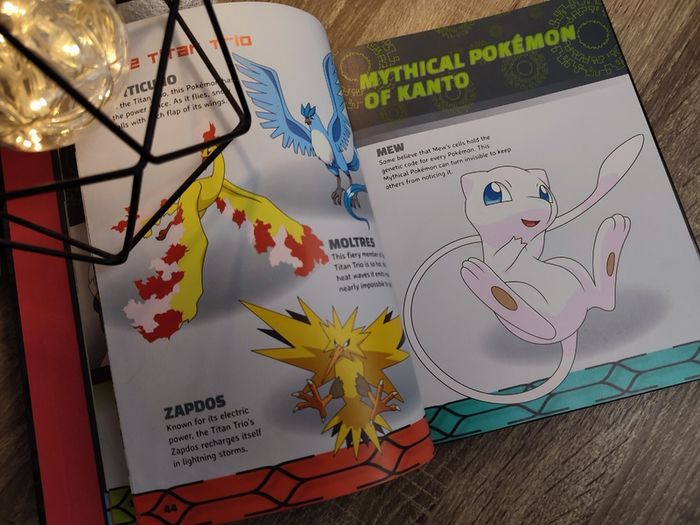 Pokemon ! The Official Adventure Guide ! Ash's Quest from Kanto to Kalos ! Hardcover ! 2015 ! by Scholastic !