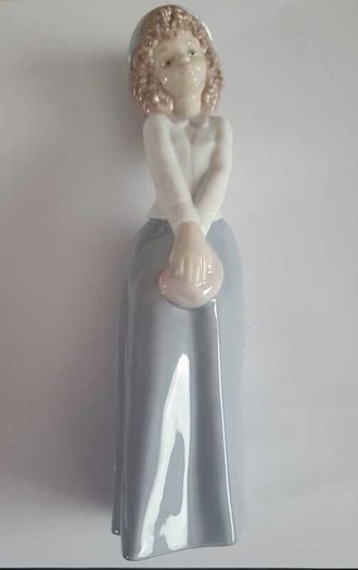 Nao Figurines