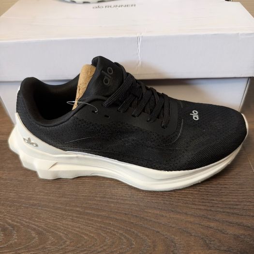 Alo shoes size 6uk
