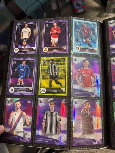 football cards + binders (offers Welcome )