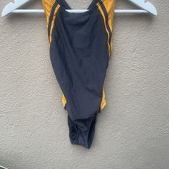 Swimming suit