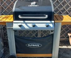 Outback 3 rung barbecue