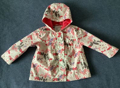 Shower resistant light jacket, 1,5-2 years