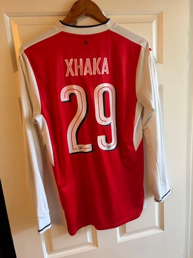 Arsenal FC Granit Xhaka long Sleeve 2015 Jersey Medium