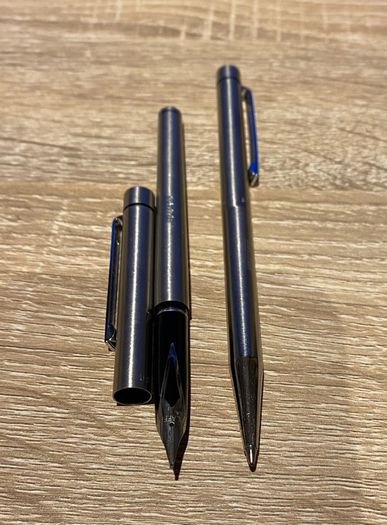 Vintage Sheaffer Targa Slim Pen Set (2)