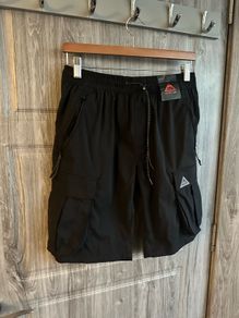 BNWT 9Degrees Peak Shorts