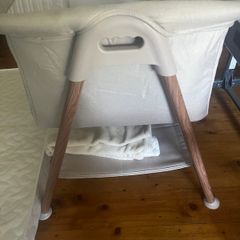 Babylo you and me crib