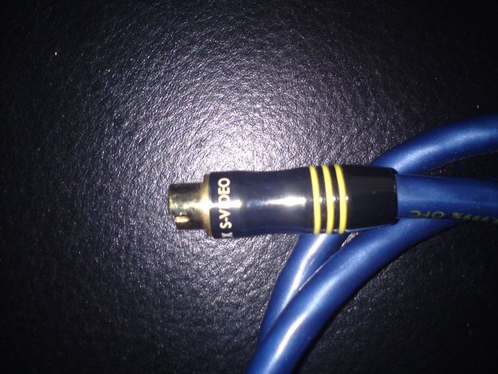 QED S-Video cable