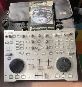 Hercules RMX DJ console