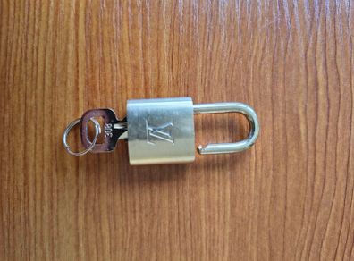 Louis Vuitton Padlock & Key #308