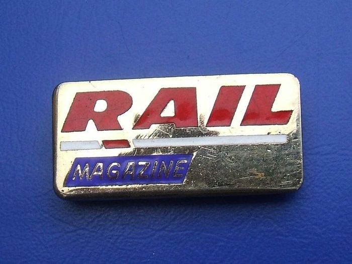 Rail Magazine (bi-weekly magazine) - promotional badge (late 1980's)