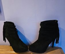 Ladies suede high heel ankle boots