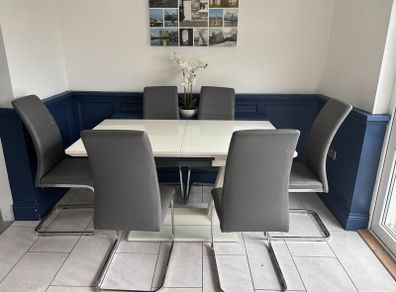 Table and 6 Chairs