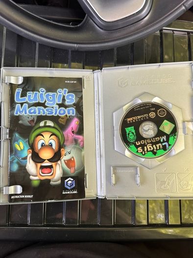 Nintendo GameCube console and games Mario