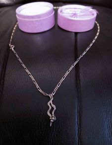 silver necklace with pendant