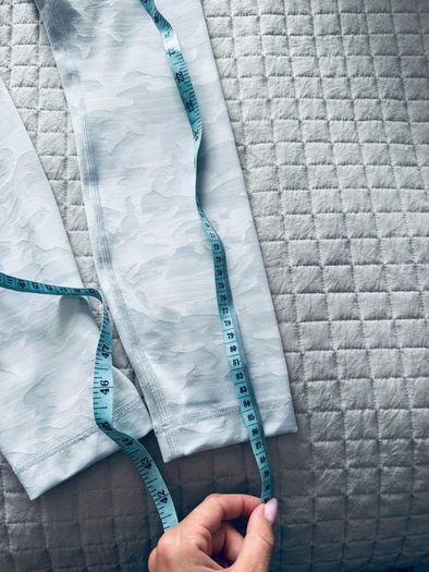 Lululemon High Waisted Leggings Size 4