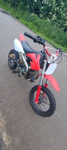 125 cc 4 stroke pitbike