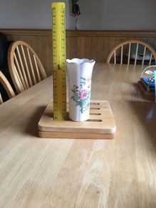 aynsley - small vase - 'Pembroke' design