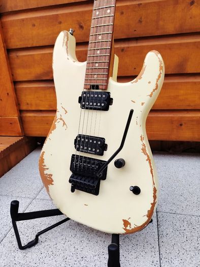 Charvel Pro Mod w/Upgrades and hard case