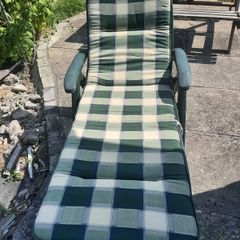 Sun loungers
