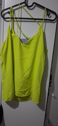 Loads top like new size 12 to 14