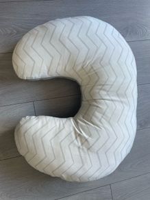 Mothercare breastfeeding cushion