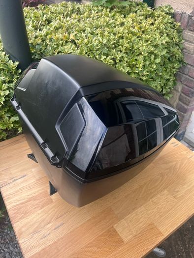 BMW top box