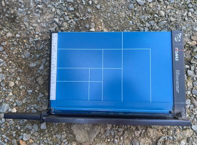 Dahle 560 BS 5498 A4 Heavy Duty Professional Paper Guillotine Trimmer Machine