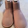 Ugg boots Image 4